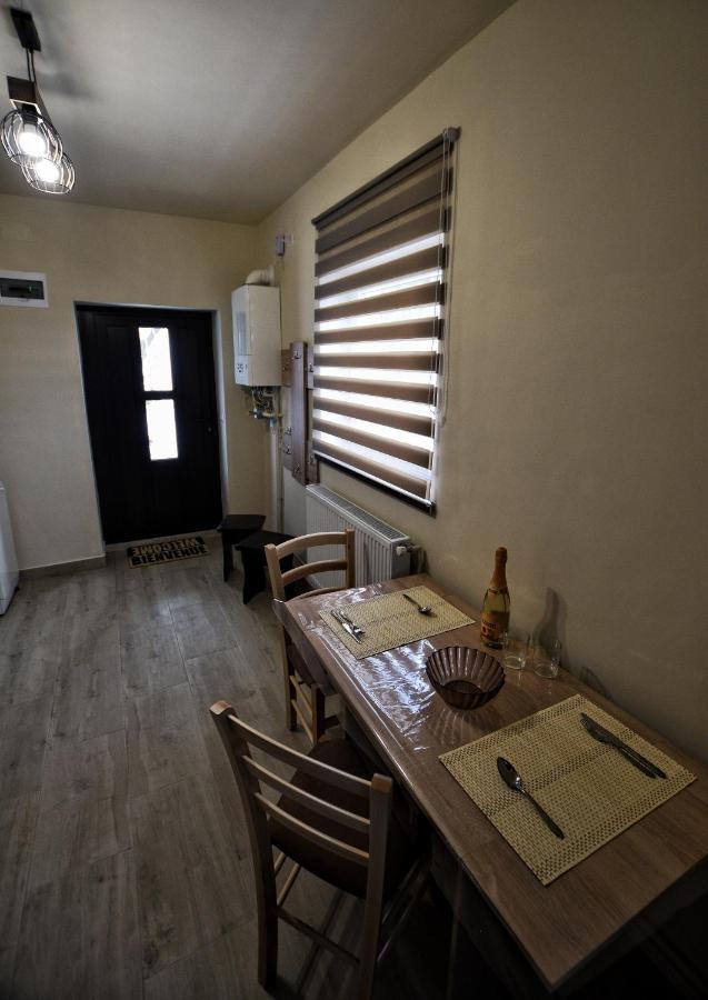 בראשוב Flori'S Apartment מראה חיצוני תמונה