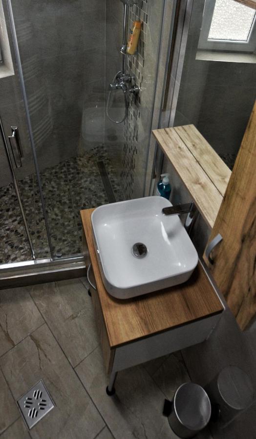 בראשוב Flori'S Apartment מראה חיצוני תמונה